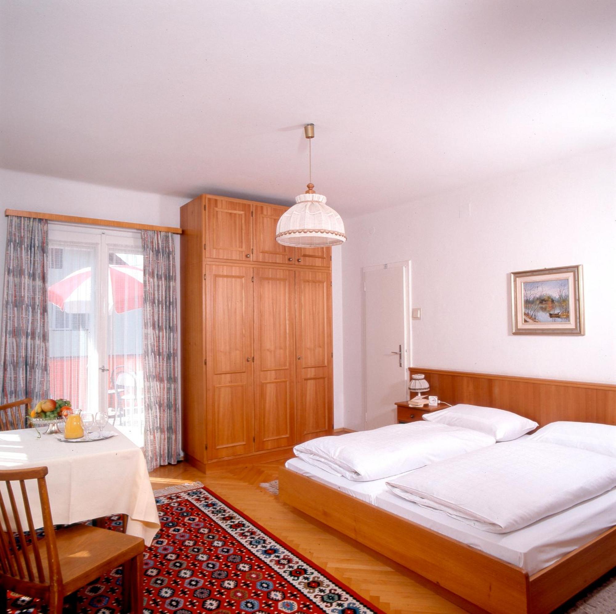 Hotel Velden Bacherlwirt Velden am Wörthersee Екстериор снимка